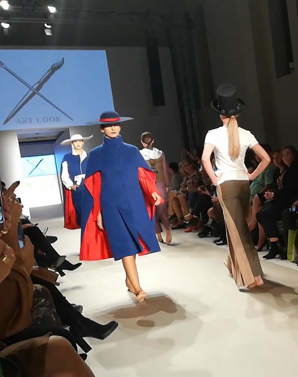 ДИЛЯНА МАТЕЕВА ПРЕДСТАВИ БЪЛГАРИЯ НА СЕДМИЦАТА НА МОДАТА В ГЪРЦИЯ